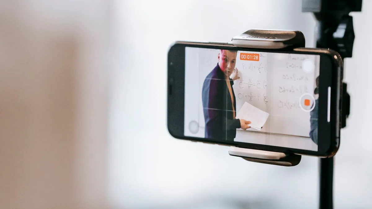How to Structure Course Pages So They Rank and Convert